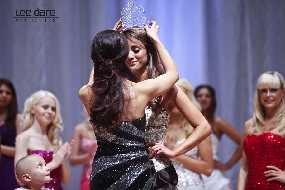 holly being crowned